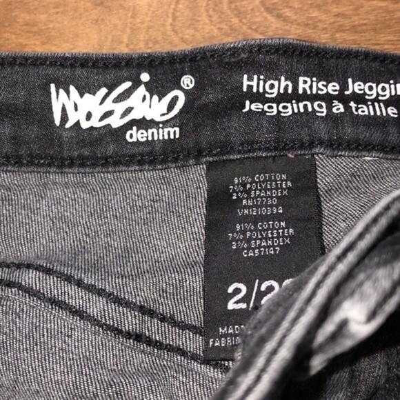 Mossimo high rise black distressed jegging sz 2/26 - Picture 5 of 6